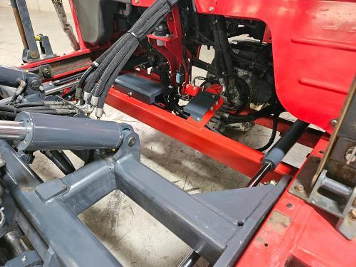 Used 2014 Moffett M8 55.4 4 Way