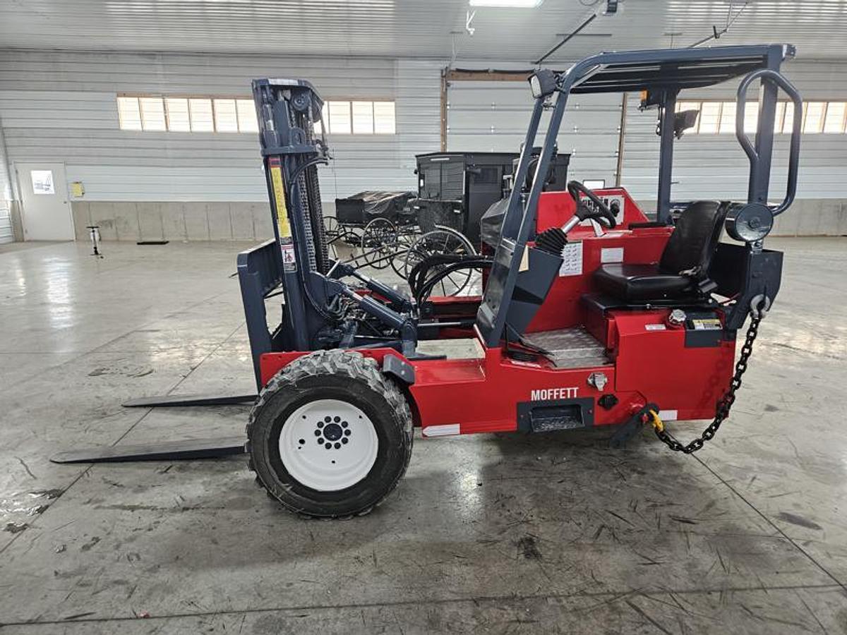 Used 2015 Moffett M8 55.3LP