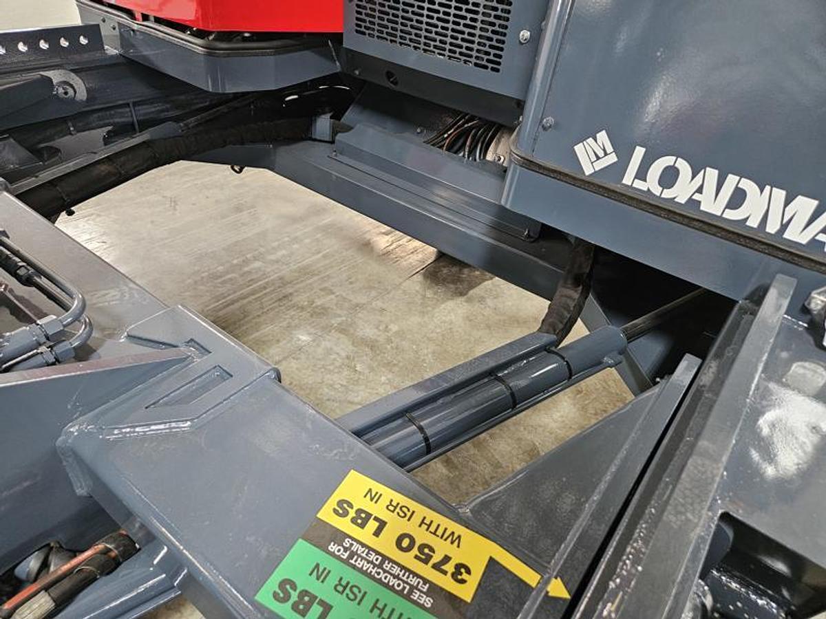 Used 2018 LOADMAC 825.4   4 Way Forklift w/Extended Reach