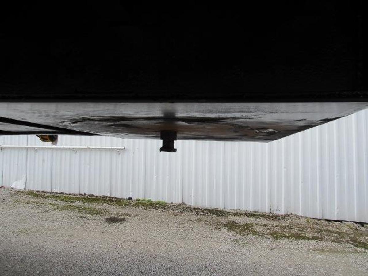 Used 2013 Utility 36' 6" X 102" Aluminum Combo Princeton/Moffett Trailer