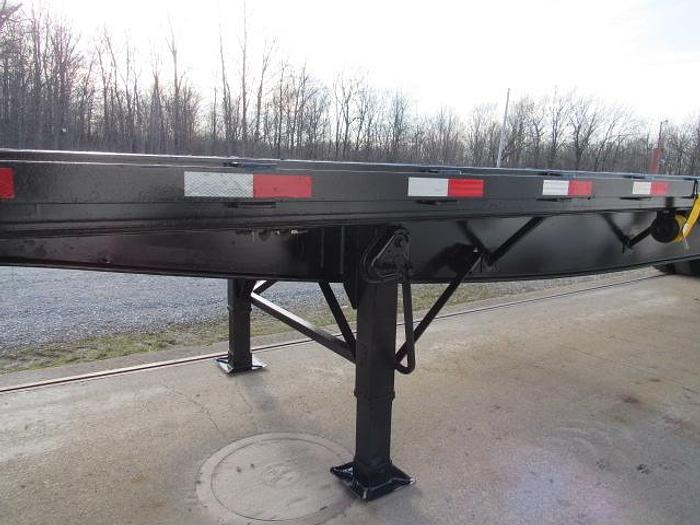 Used 2016 Great Dane Trailers 45' X 102" Flatbed Moffett Trailer