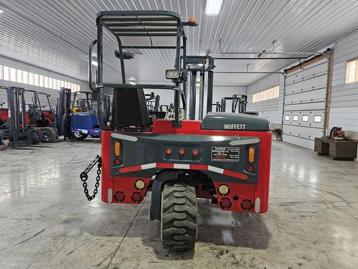 Used 2016 Moffett M8 55.4  4 Way
