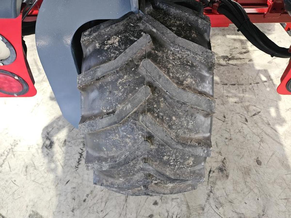 Used 2014 Moffett M55