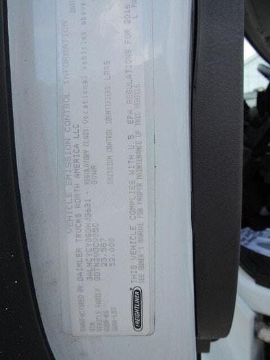 Used 2016 Freightliner M2 106