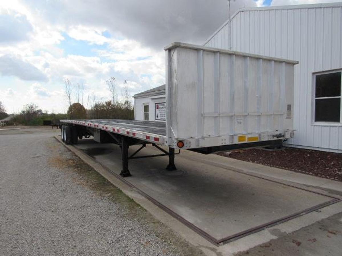 Used 2011 Utility 48' X 102 Alum Combo Princeton/Moffett Trailer