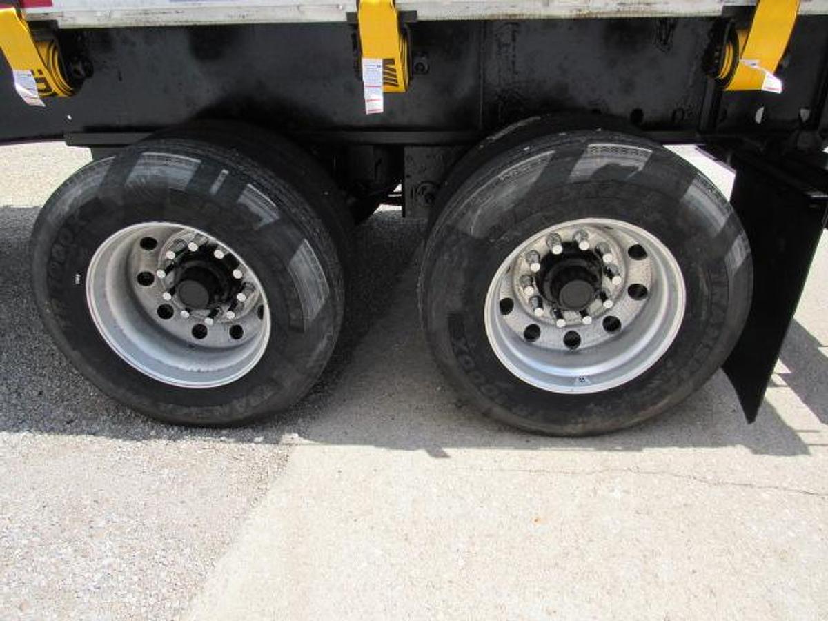 Used 2013 Utility 36' 6" X 102" Aluminum Combo Princeton/Moffett Trailer