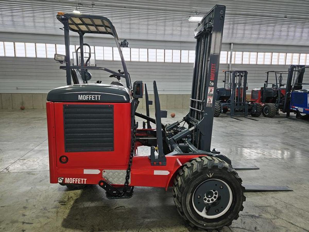 Used 2016 Moffett M8 55.4  4 Way