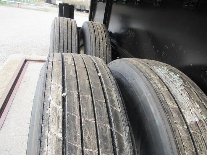 Used 2016 Great Dane Trailers 36' 6" X 102" Flatbed Moffett Trailer