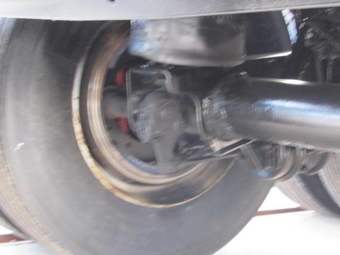 Used 2016 Great Dane Trailers 36' 6" X 102" Flatbed Moffett Trailer