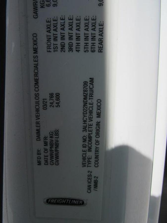 Used 2022 Freightliner M2 106