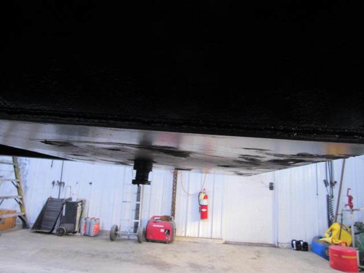 Used 2014 Utility 48' X 102 Princeton/Moffett Trailer