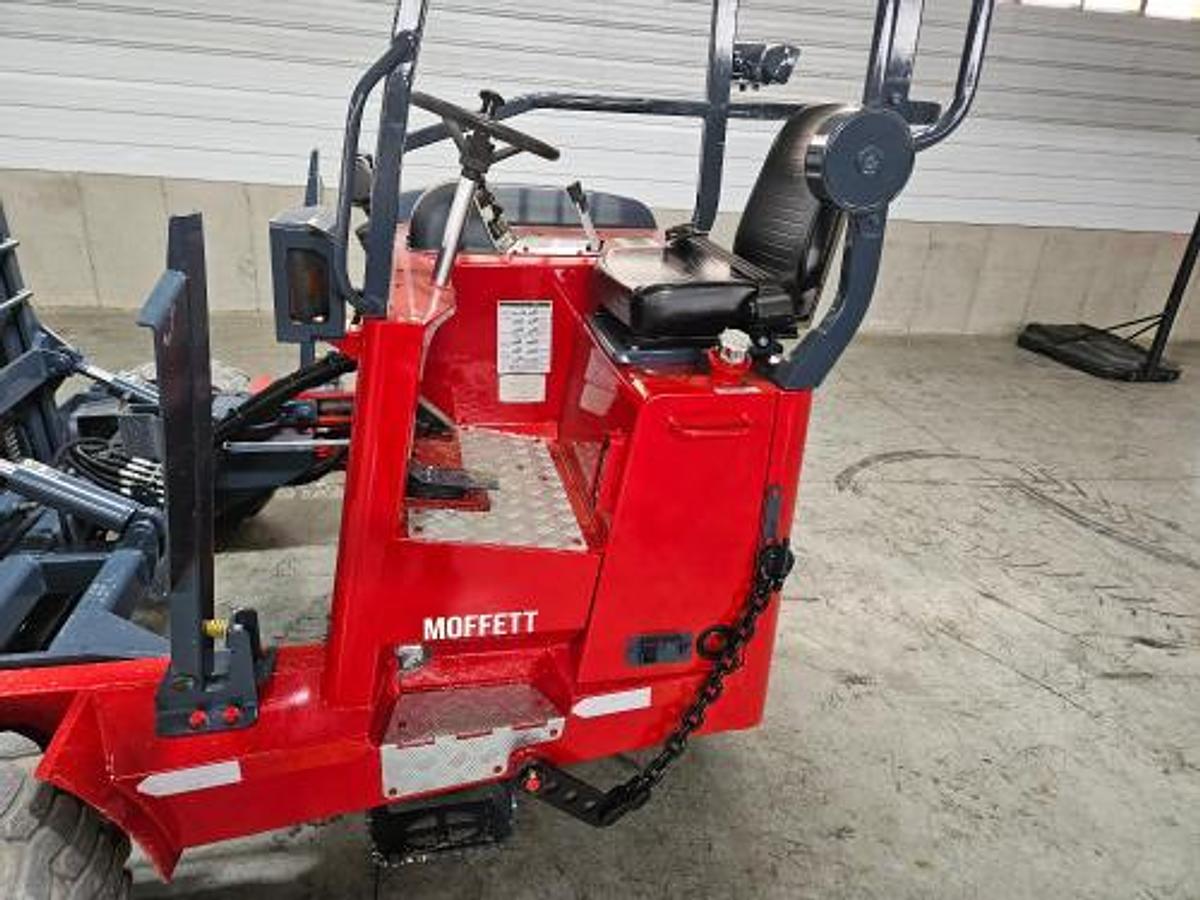 Used 2015 Moffett M8 55.4  4 Way