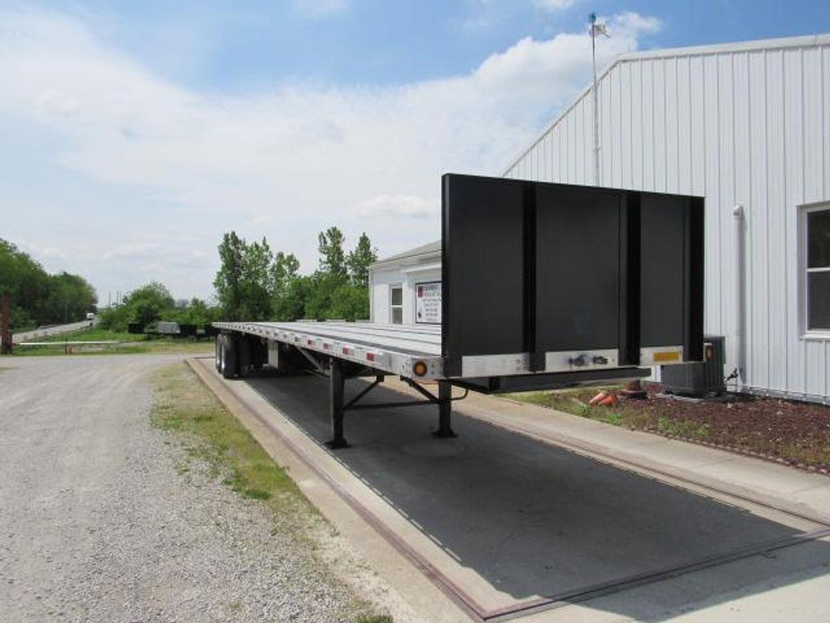 Used 2011 Utility 48' X 102 Alum Combo Princeton/Moffett Trailer
