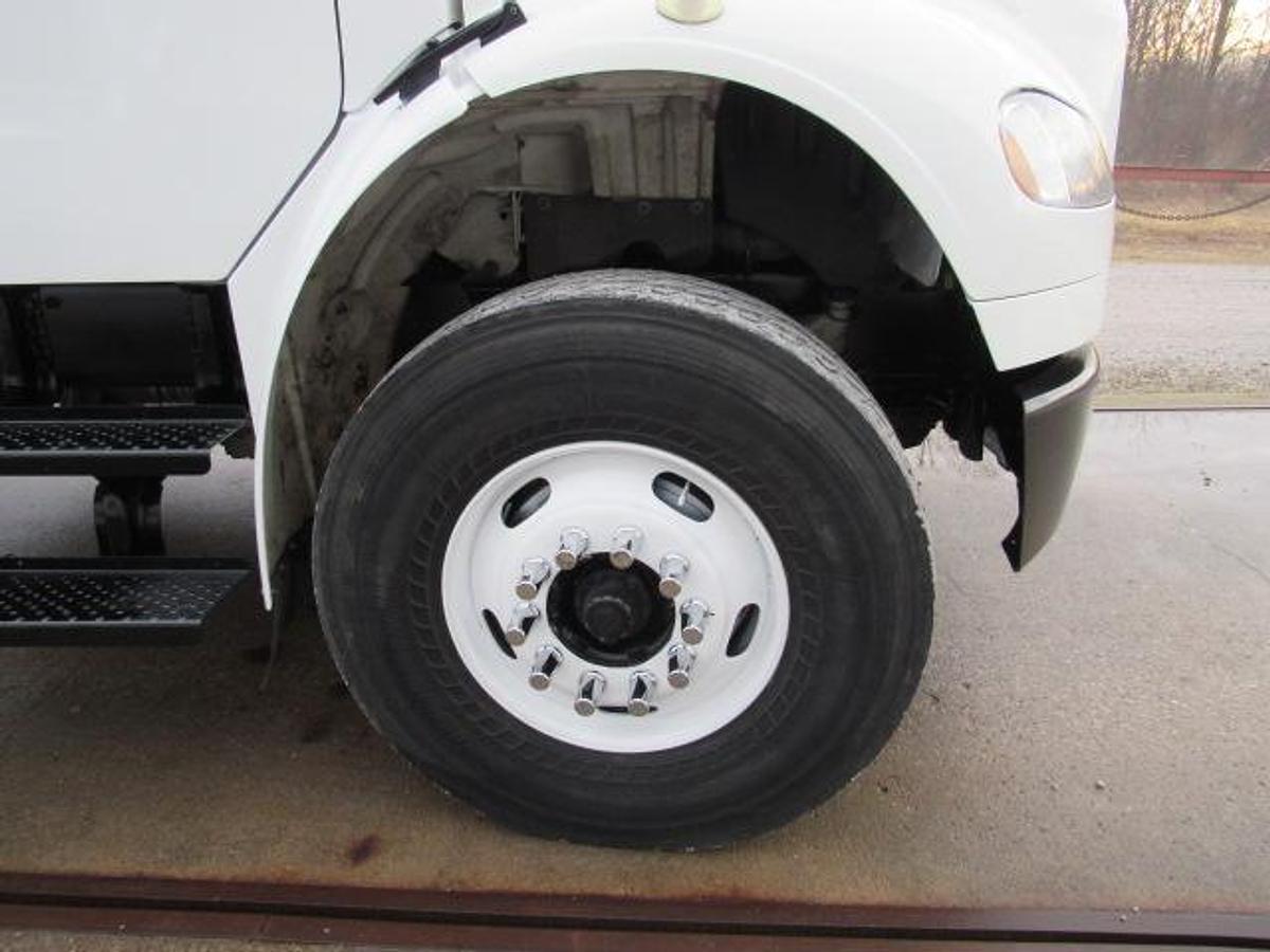 Used 2020 Freightliner M2 106