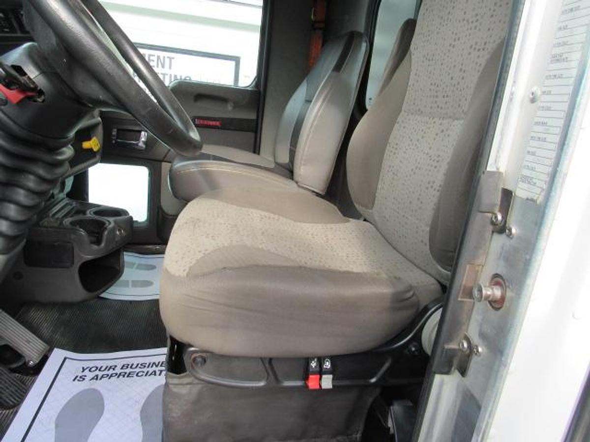 Used 2021 Kenworth T370 Flatbed Truck