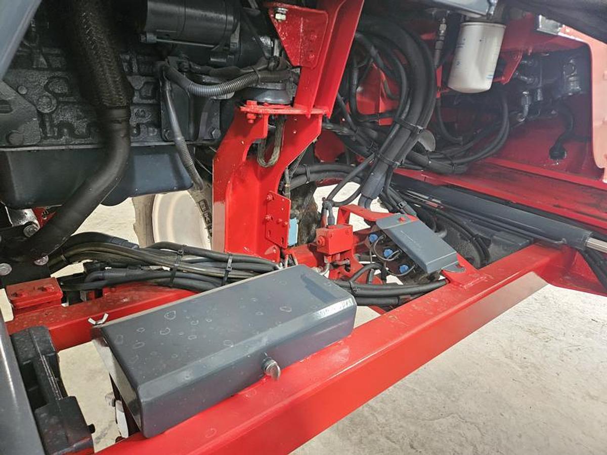 Used 2013  Moffett M 55.4  4 Way