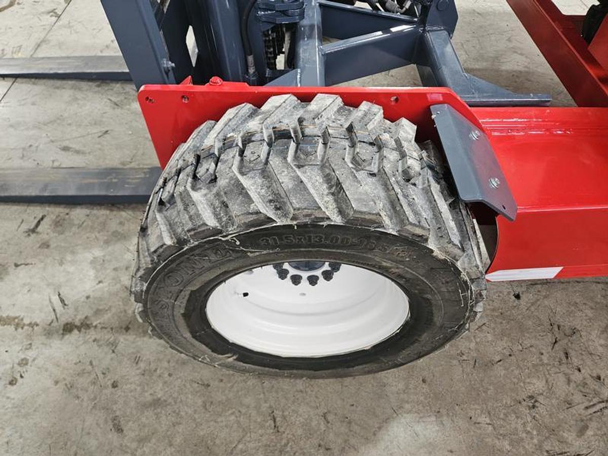 Used 2015 Moffett M8 55.3LP