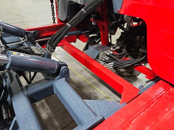 Used 2019 Moffett M8 55.3NX