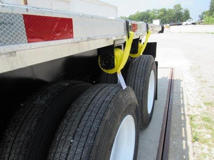 Used 2013 Utility 36' 6" X 102 Alum Combo Princeton/Moffett Trailer