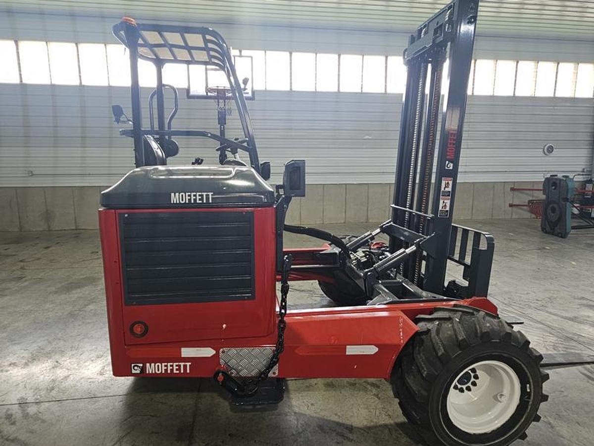 Used 2016 Moffett M8 70.3