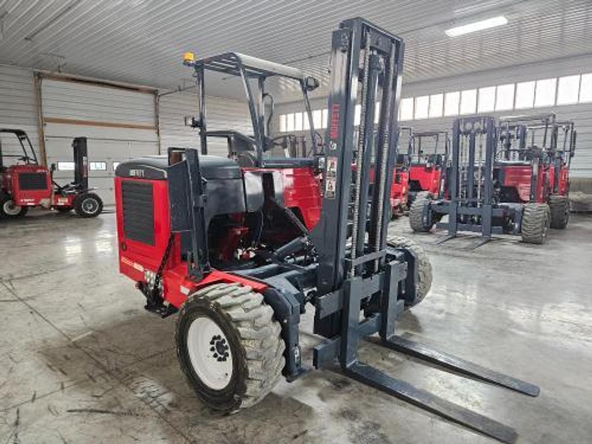 Used 2015 Moffett M8 55.4  4 Way