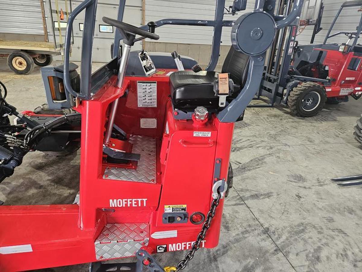 Used 2015 Moffett M5 50.3