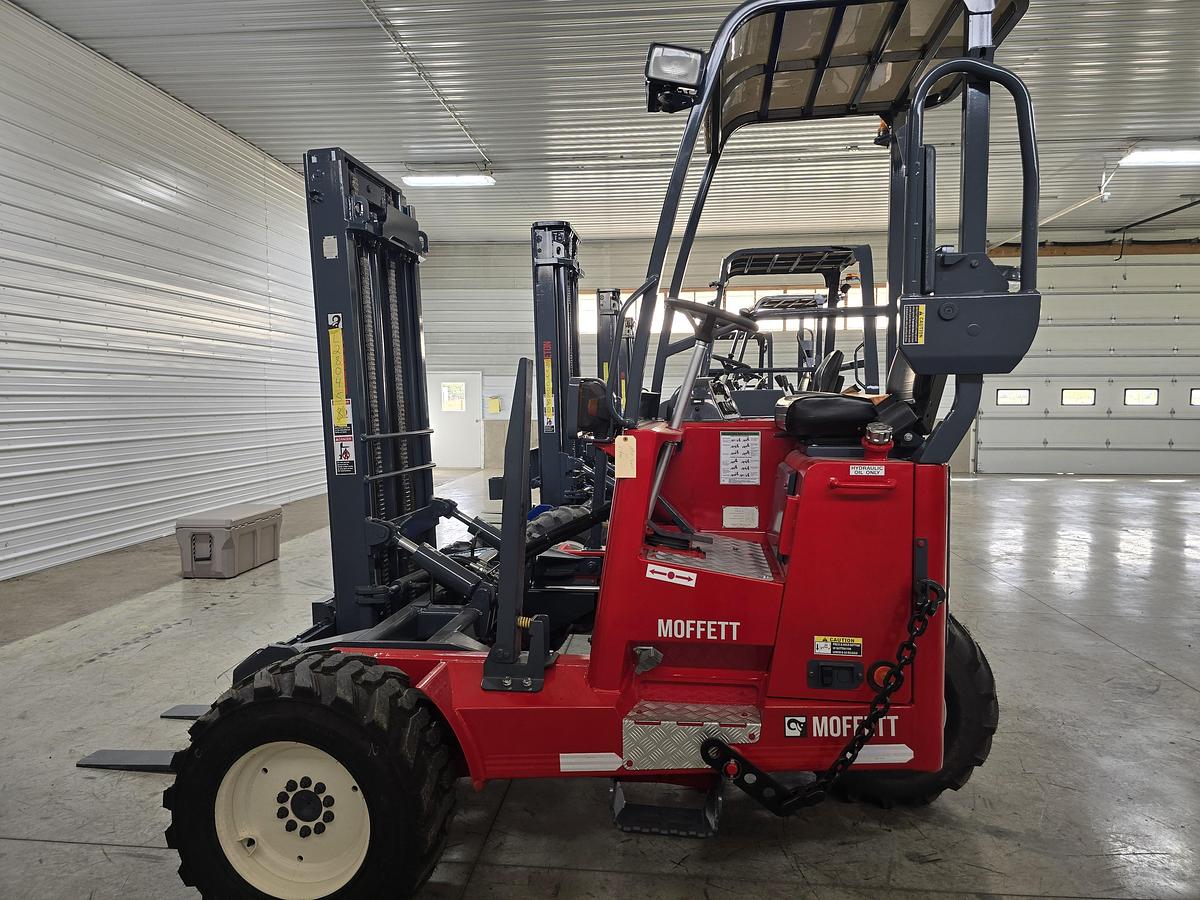 Used 2012 Moffett M50.4 4 Way