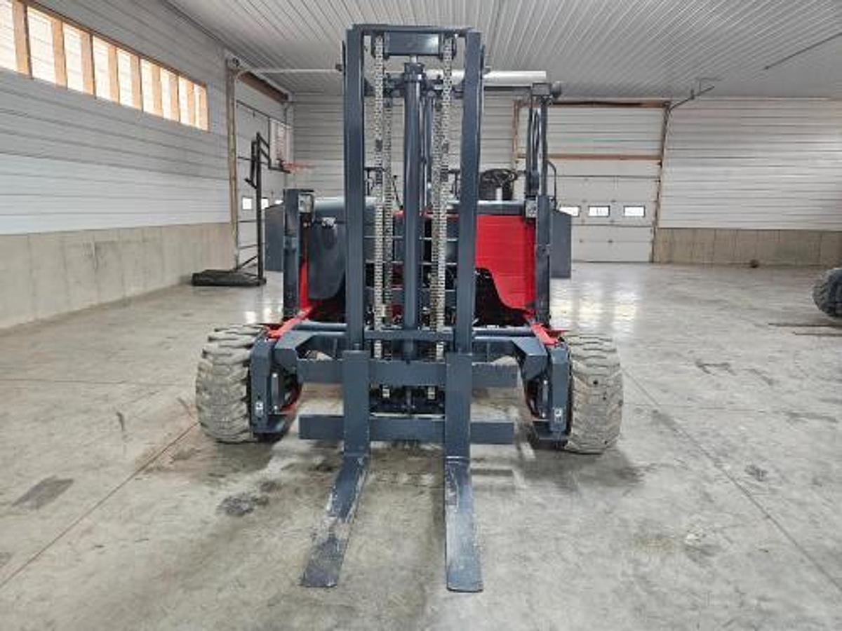 Used 2015 Moffett M8 55.4  4 Way