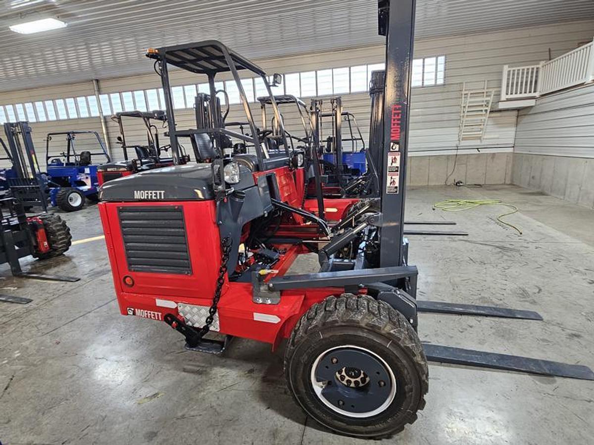 Used 2007  Moffett M 55.4  4 Way