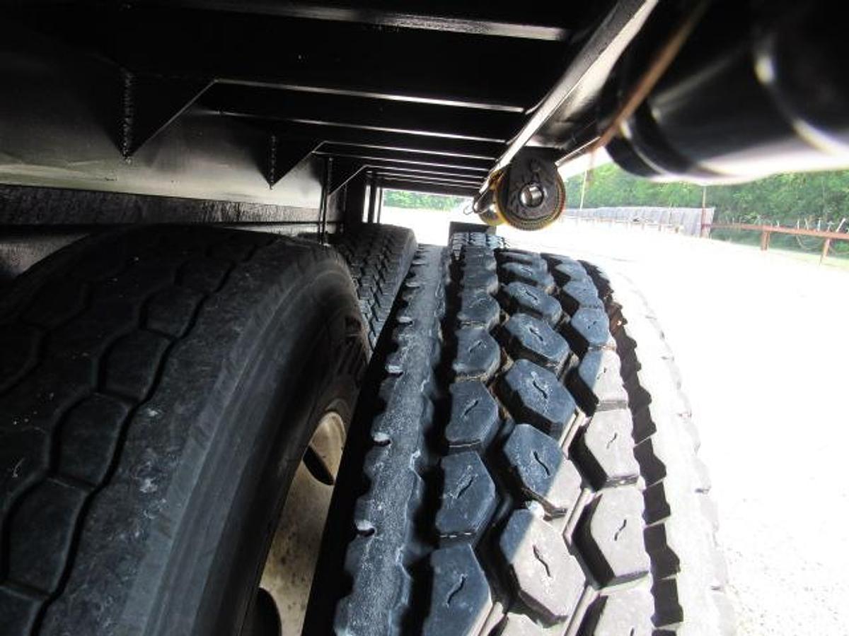 Used 2021 Kenworth T370 Flatbed Truck