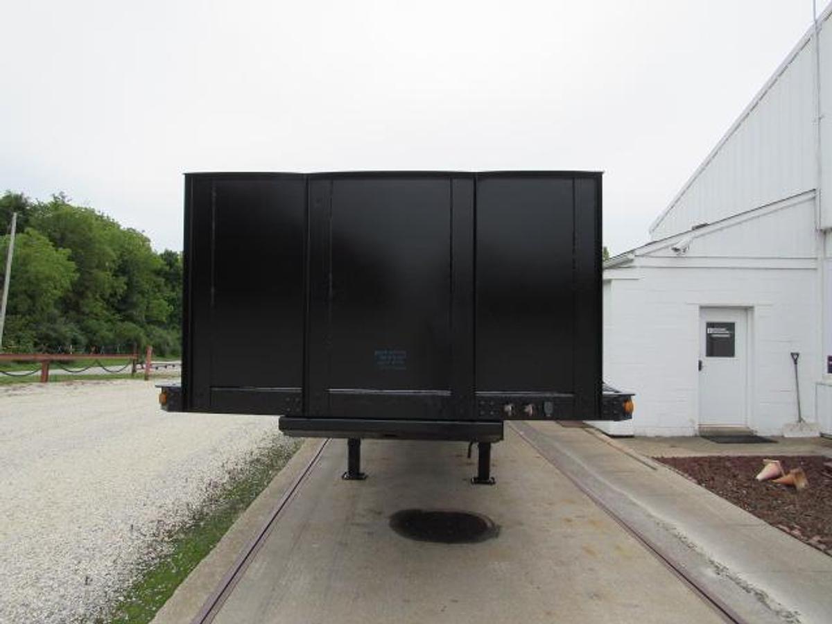 Used 2015 Utility 36 6 X 102 Moffett Trailer