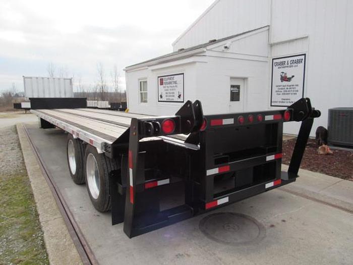 Used 2016 Utility 48' X 102" Alum/Steel Combo Step Deck Trailer Forklift Mount.