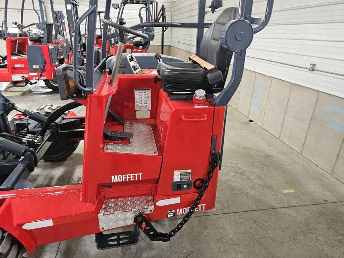 Used 2014 Moffett M55