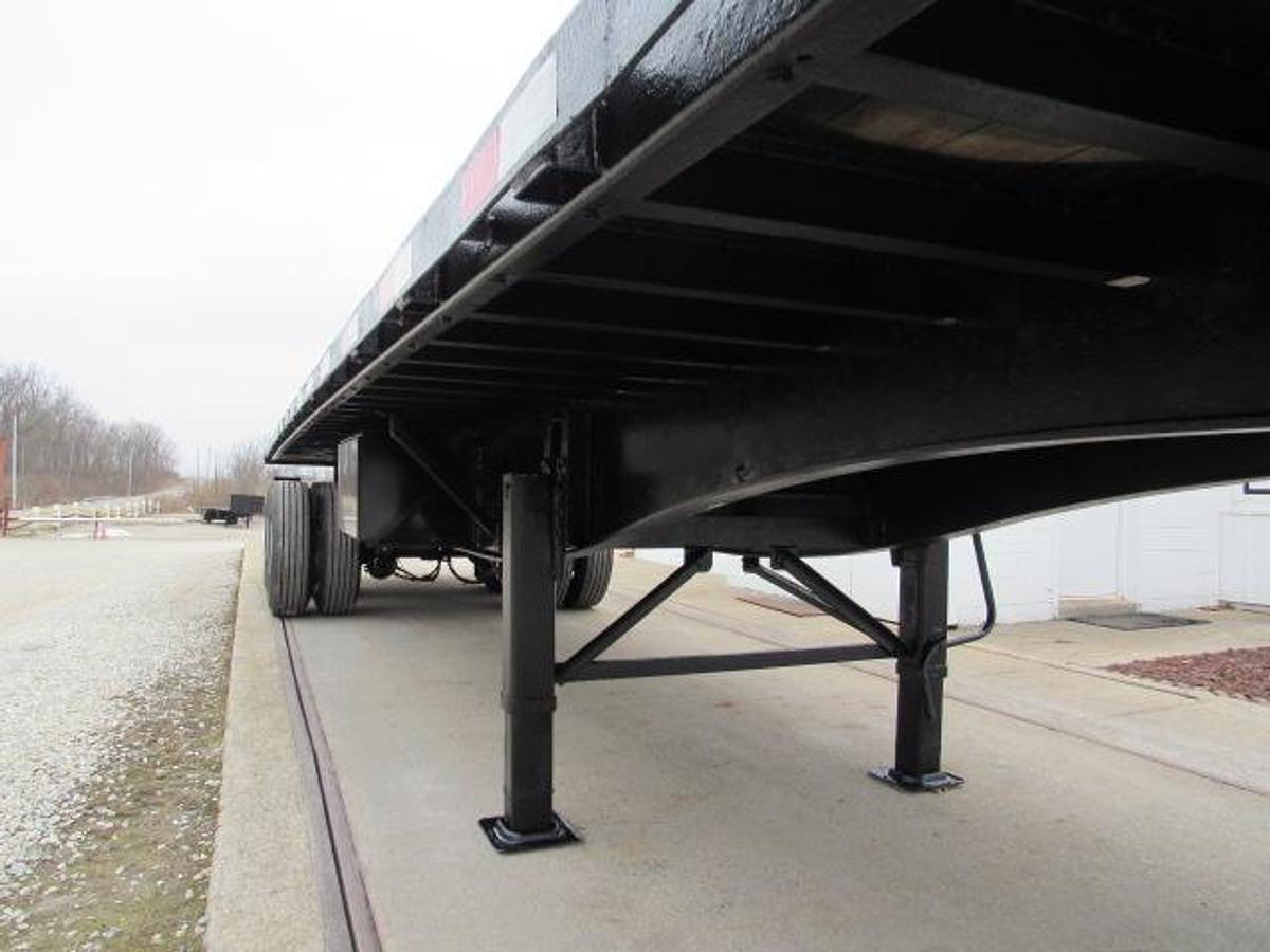 Used 2012 Utility 36' 6" X 102 Princeton/Moffett Trailer