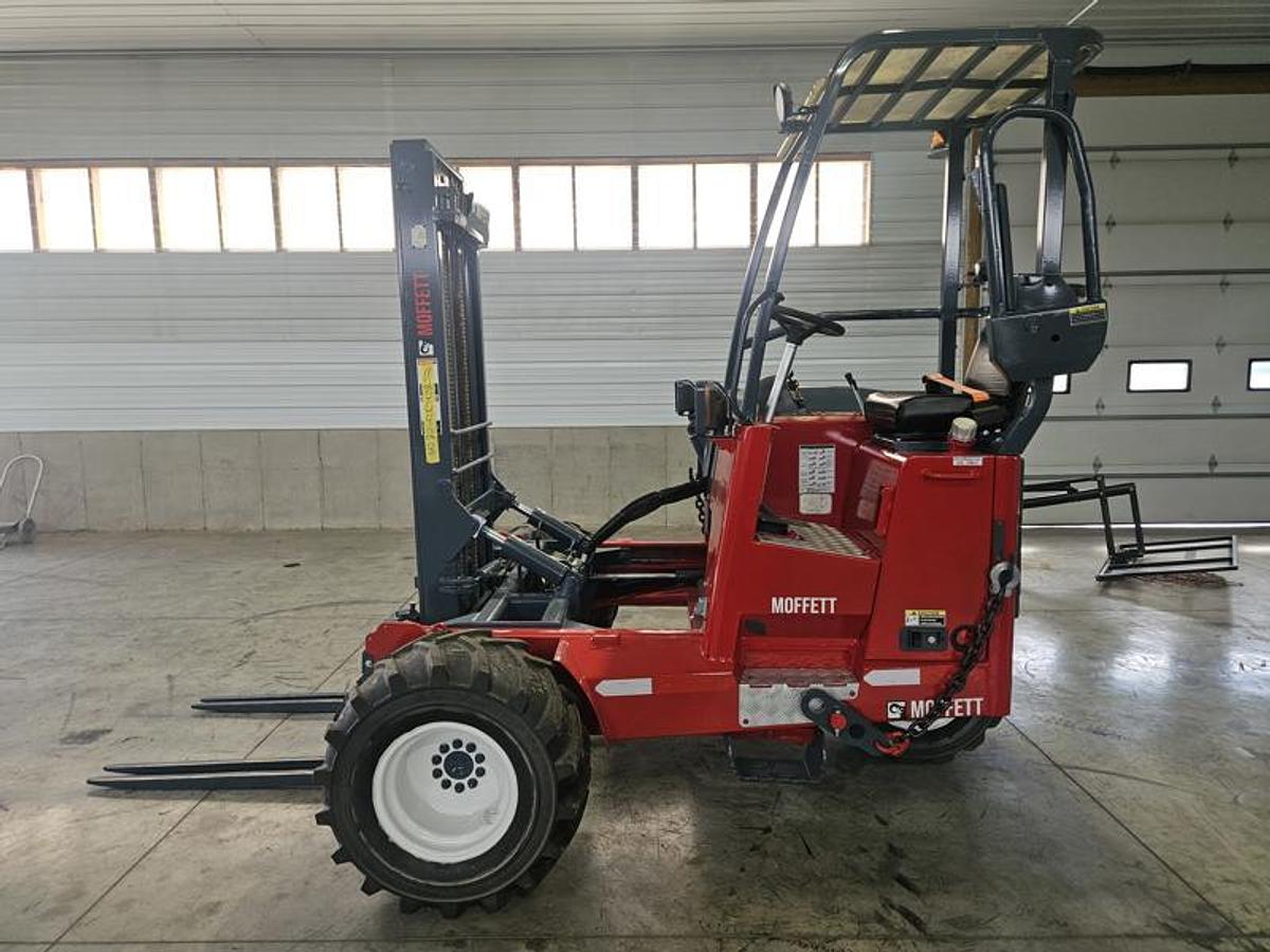 Used 2014 Moffett M55