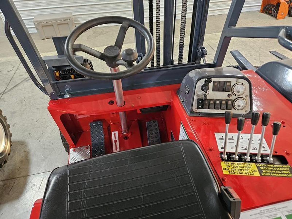 Used 2007  Moffett M 55.4  4 Way