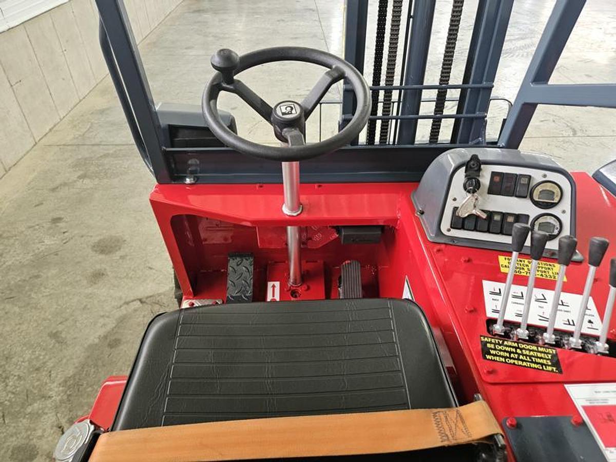 Used 2016 Moffett M8 55.3