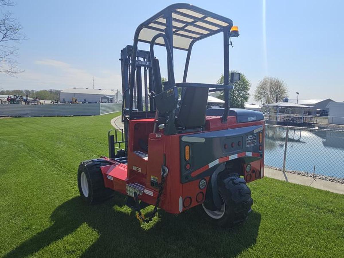 Used 2014 Moffett M70