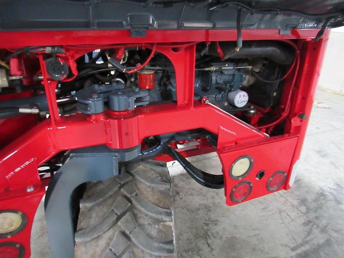 Used 2014 Moffett M55