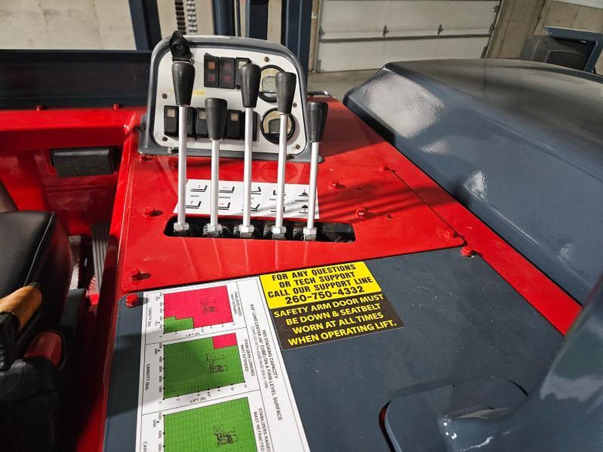 Used 2016 Moffett M8 55.3