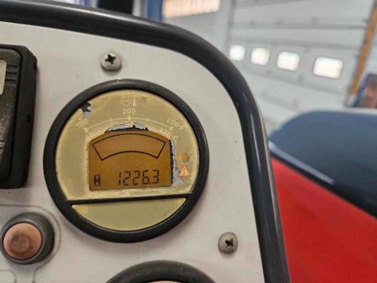 Used 2015 Moffett M8 55.4  4 Way