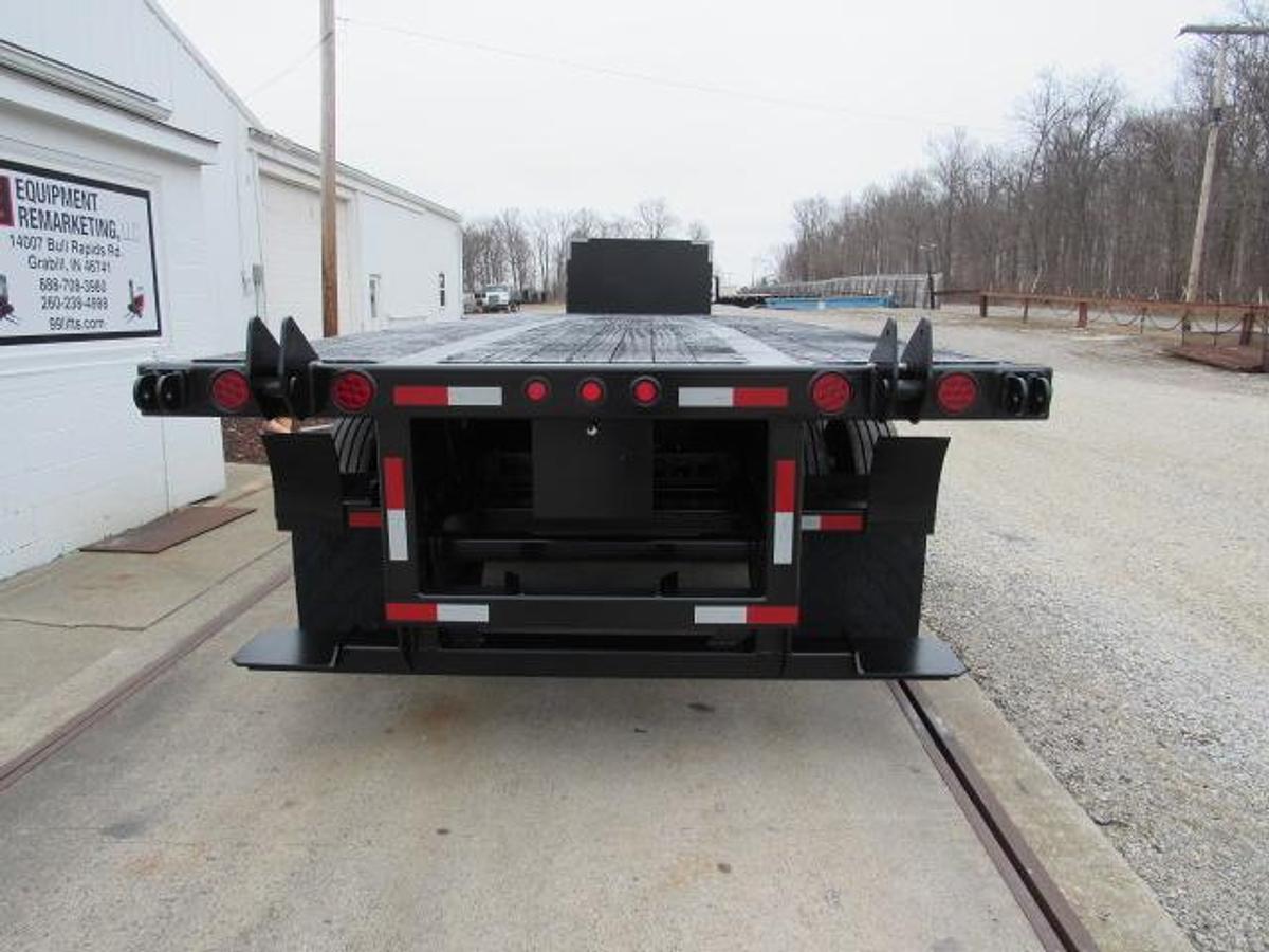 Used 2012 Utility 36' 6" X 102 Princeton/Moffett Trailer