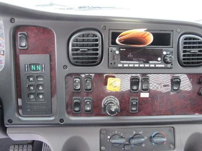 Used 2017 Freightliner M2 106