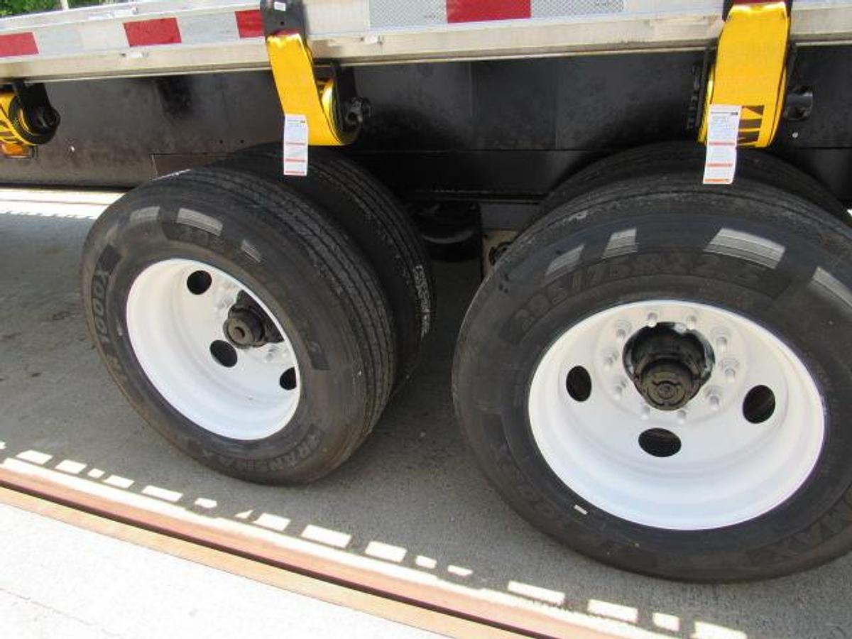Used 2014 Great Dane Trailers 36' 6" X 102" Aluminum Combo Flatbed Moffett Trailer