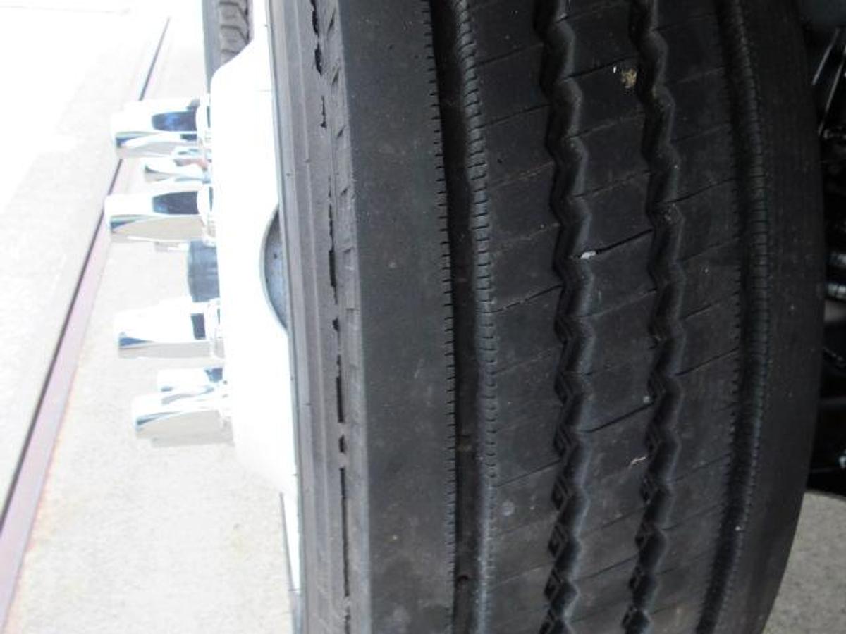 Used 2021 Freightliner M2 106