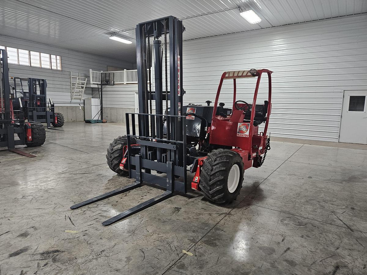 Used 2009 Manitou TMV55HT Telescopic Boom 10' Lift Height