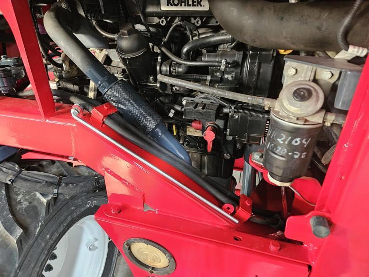 Used 2015 Moffett M8 55.3