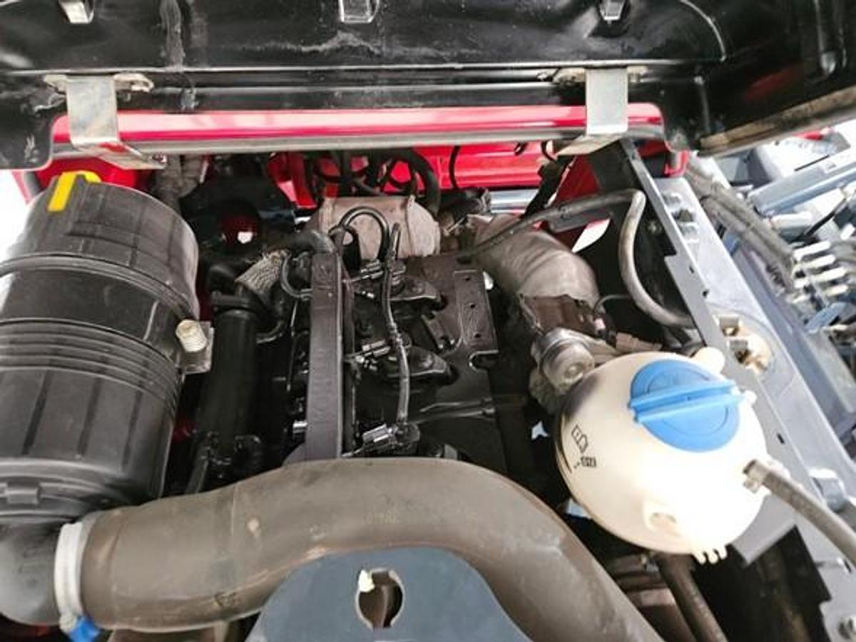 Used 2015 Moffett M8 55.3