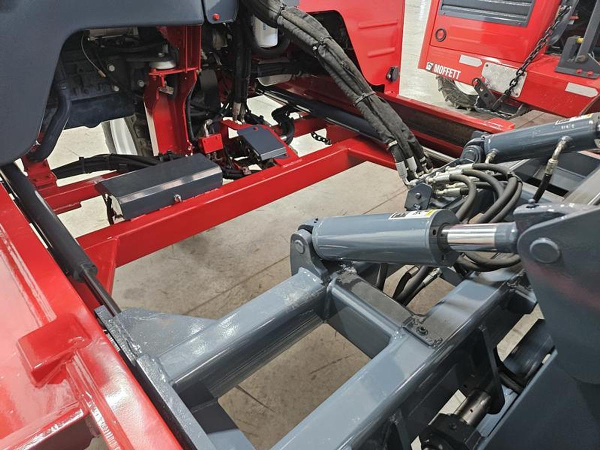 Used 2013 Moffett M70