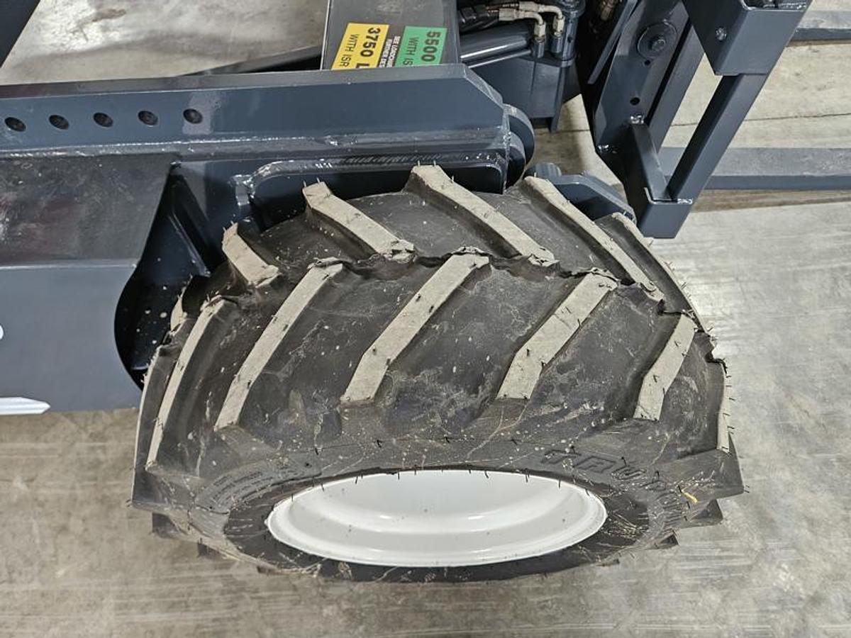 Used 2018 LOADMAC 825.4   4 Way Forklift w/Extended Reach